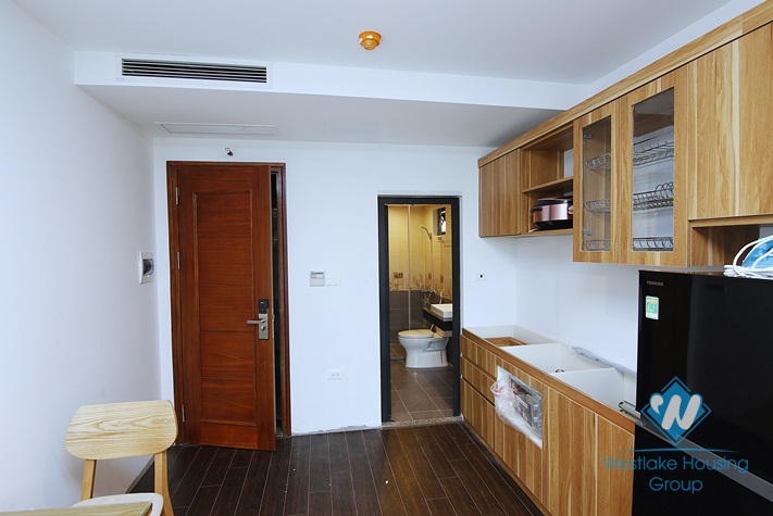 Lake view studio for rent in Tran Vu, Truc Bach area